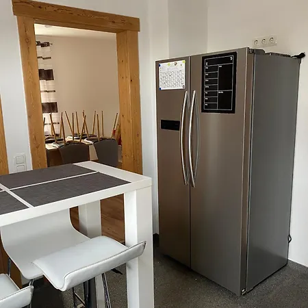 Apartament Mit 4 Schlafzimmer Oder 10 Schlafmoeglichkeiten