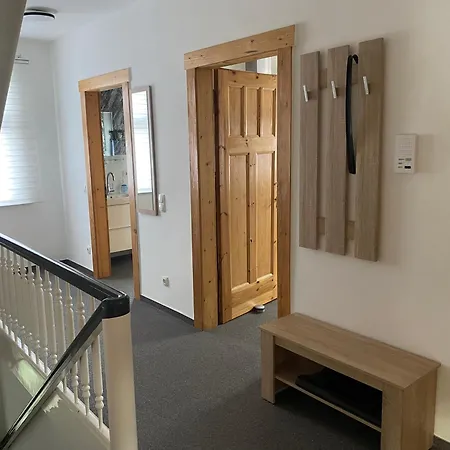 Mit 4 Schlafzimmer Oder 10 Schlafmoeglichkeiten Apartament Netphen