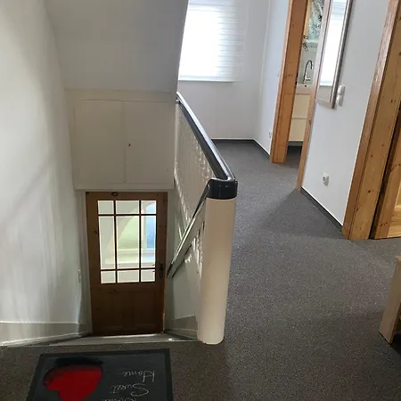 Mit 4 Schlafzimmer Oder 10 Schlafmoeglichkeiten * Netphen