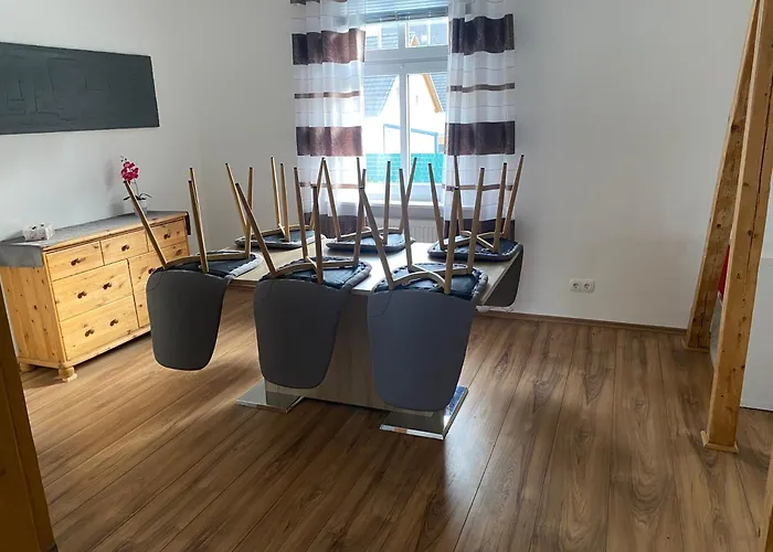 Mit 4 Schlafzimmer Oder 10 Schlafmoeglichkeiten