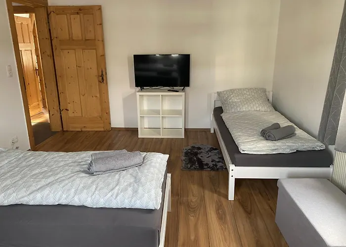 Mit 4 Schlafzimmer Oder 10 Schlafmoeglichkeiten