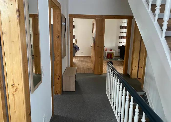 Mit 4 Schlafzimmer Oder 10 Schlafmoeglichkeiten Lejlighed Netphen